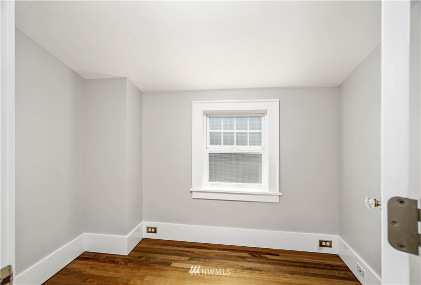 1012 G, Tacoma, Washington 98403, 3 Bedrooms Bedrooms, ,2 BathroomsBathrooms,Residential,For Sale,G,NWM1827260