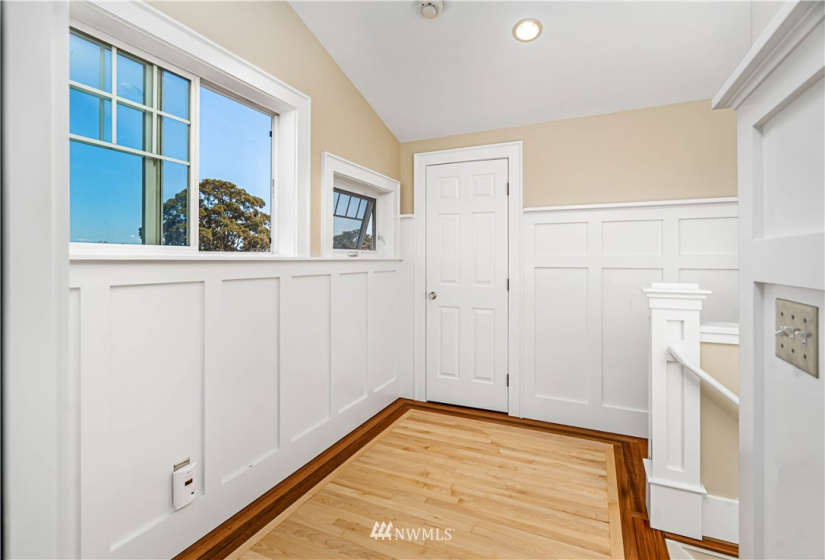 1012 G, Tacoma, Washington 98403, 3 Bedrooms Bedrooms, ,2 BathroomsBathrooms,Residential,For Sale,G,NWM1827260