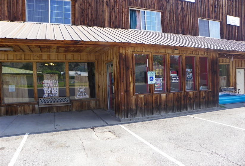 1011 Foster Avenue, Bridgeport, Washington 98813, ,Commercial Sale,For Sale,Foster Avenue,NWM1827488