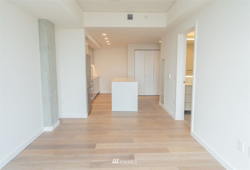 450 Main, Seattle, Washington 98104, 1 Bedroom Bedrooms, ,1 BathroomBathrooms,Residential Lease,For Rent,Main,NWM1827625