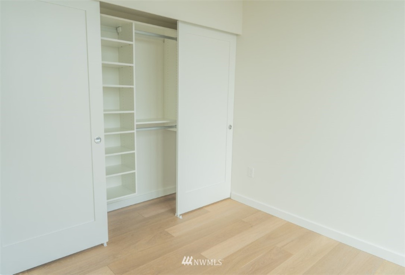 450 Main, Seattle, Washington 98104, 1 Bedroom Bedrooms, ,1 BathroomBathrooms,Residential Lease,For Rent,Main,NWM1827625