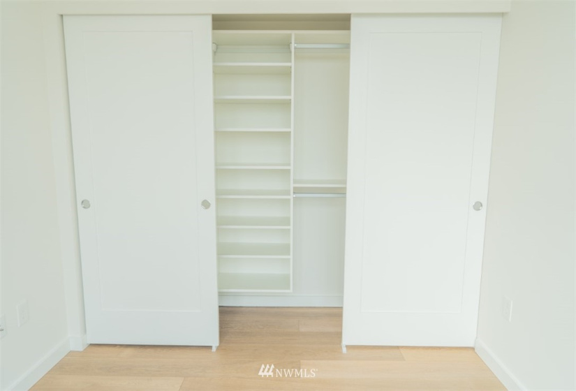 450 Main, Seattle, Washington 98104, 1 Bedroom Bedrooms, ,1 BathroomBathrooms,Residential Lease,For Rent,Main,NWM1827625