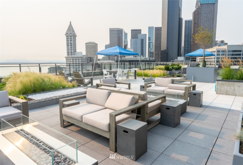 450 Main, Seattle, Washington 98104, 1 Bedroom Bedrooms, ,1 BathroomBathrooms,Residential Lease,For Rent,Main,NWM1827625