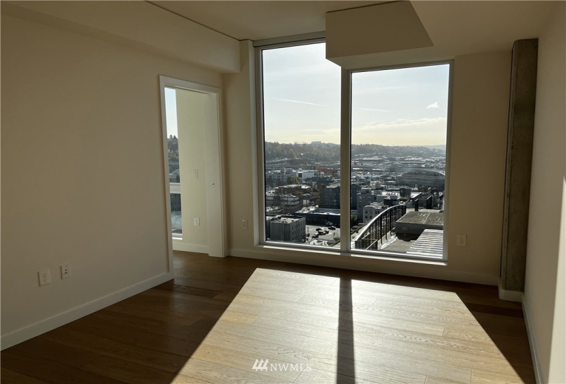 450 Main, Seattle, Washington 98104, 1 Bedroom Bedrooms, ,1 BathroomBathrooms,Residential Lease,For Rent,Main,NWM1827625
