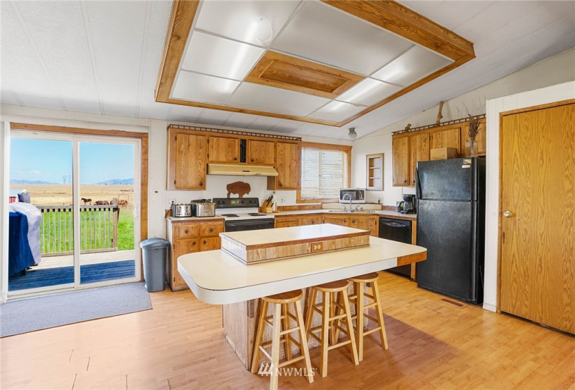 34041 Redwine Canyon, Creston, Washington 99117, 3 Bedrooms Bedrooms, ,2 BathroomsBathrooms,Residential,For Sale,Redwine Canyon,NWM1827762