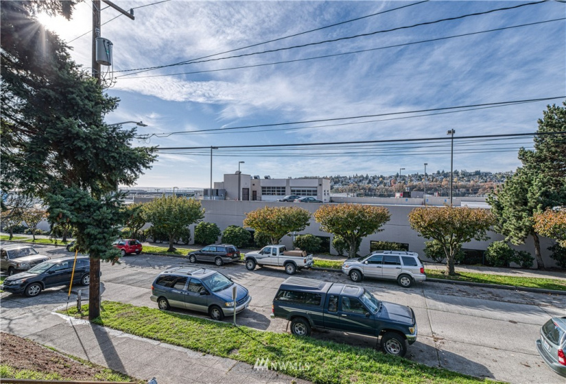 2052 14th, Seattle, Washington 98119, 3 Bedrooms Bedrooms, ,1 BathroomBathrooms,Residential,For Sale,14th,NWM1826435