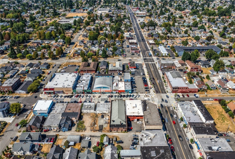 3811 Yakima, Tacoma, Washington 98418, ,Commercial Sale,For Sale,Yakima,NWM1827417