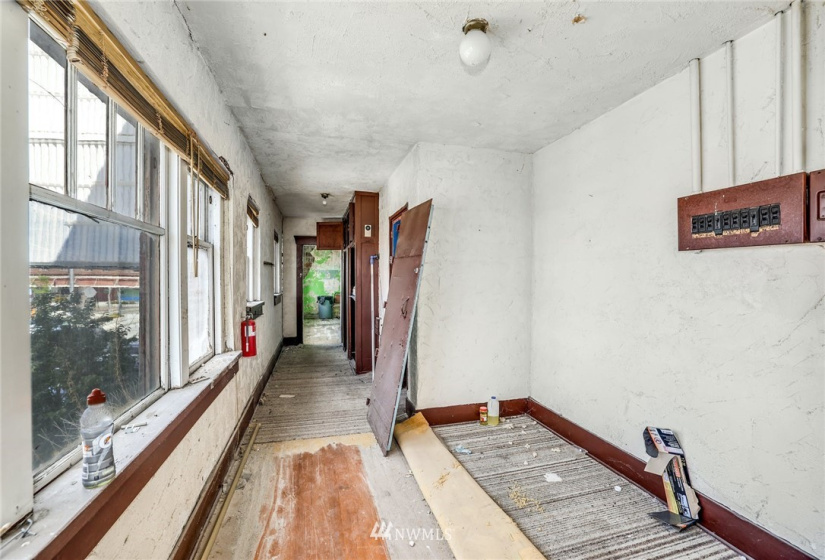 3811 Yakima, Tacoma, Washington 98418, ,Commercial Sale,For Sale,Yakima,NWM1827417