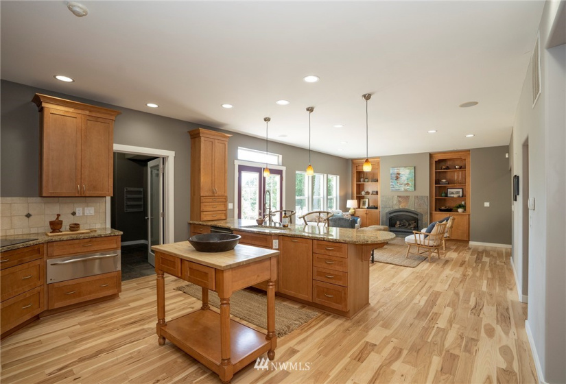 12075 Luna Vista, Olalla, Washington 98359, 4 Bedrooms Bedrooms, ,2 BathroomsBathrooms,Residential,For Sale,Luna Vista,NWM1827877