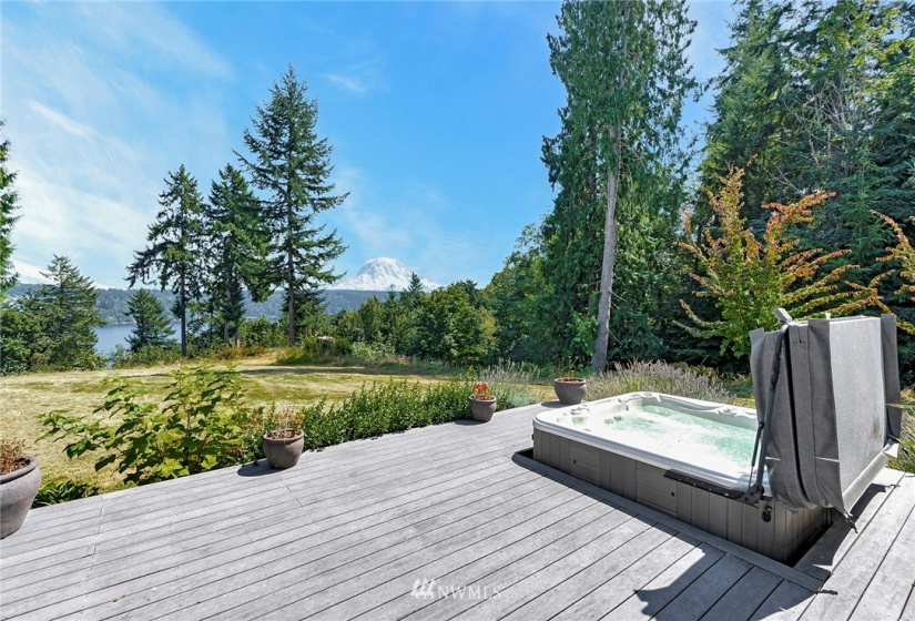 12075 Luna Vista, Olalla, Washington 98359, 4 Bedrooms Bedrooms, ,2 BathroomsBathrooms,Residential,For Sale,Luna Vista,NWM1827877