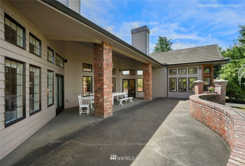 23110 11, Ridgefield, Washington 98642, 3 Bedrooms Bedrooms, ,2 BathroomsBathrooms,Residential,For Sale,11,NWM1824696