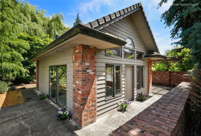 23110 11, Ridgefield, Washington 98642, 3 Bedrooms Bedrooms, ,2 BathroomsBathrooms,Residential,For Sale,11,NWM1824696