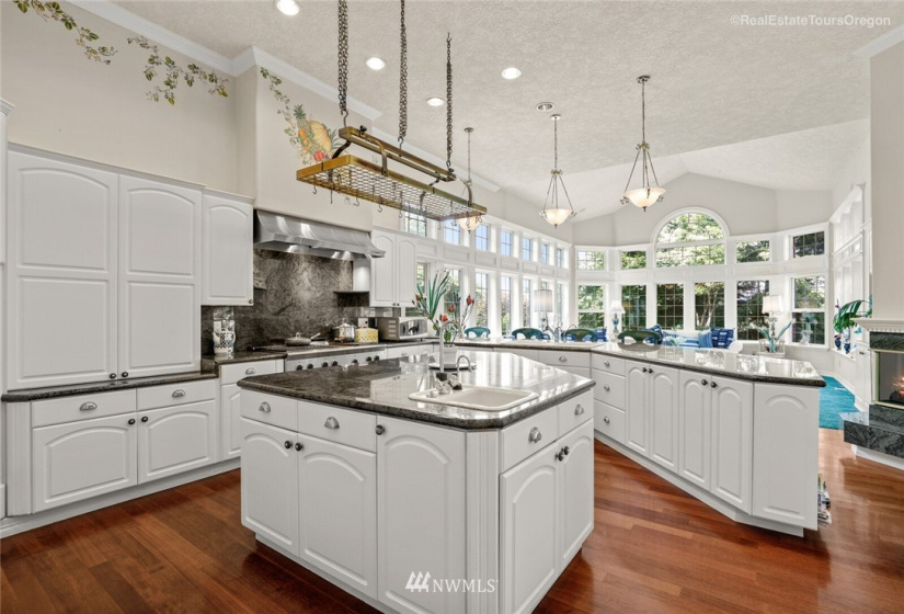 23110 11, Ridgefield, Washington 98642, 3 Bedrooms Bedrooms, ,2 BathroomsBathrooms,Residential,For Sale,11,NWM1824696