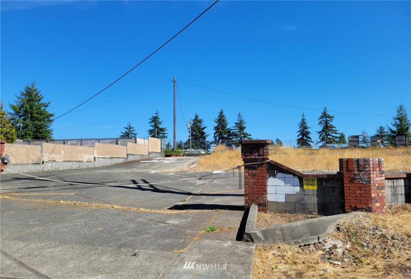 11225 Pacific, Lakewood, Washington 98499, ,Land,For Sale,Pacific,NWM1824307