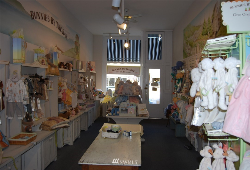 713 1st, La Conner, Washington 98257, ,Commercial Sale,For Sale,1st,NWM1828967