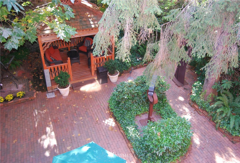 713 1st, La Conner, Washington 98257, ,Commercial Sale,For Sale,1st,NWM1828967