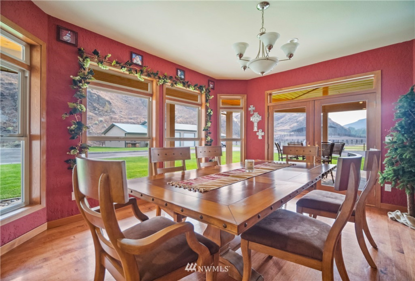 4031 Asotin Creek, Asotin, Washington 99402, ,Residential,For Sale,Asotin Creek,NWM1829072