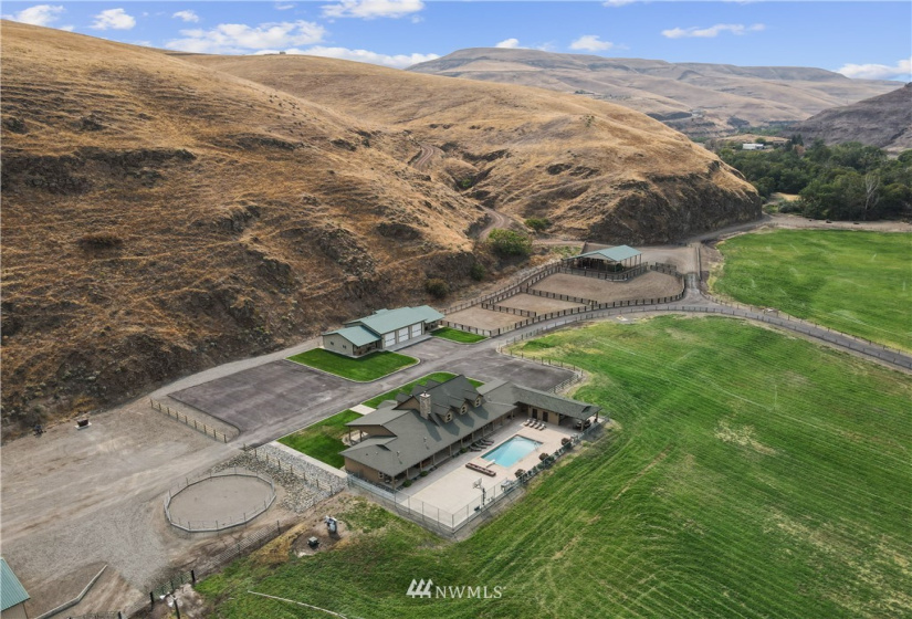 4031 Asotin Creek, Asotin, Washington 99402, ,Residential,For Sale,Asotin Creek,NWM1829072