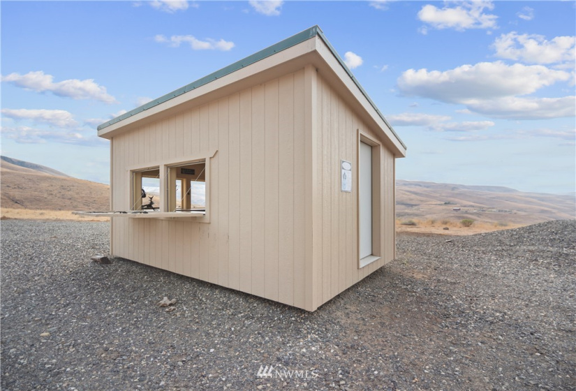 4031 Asotin Creek, Asotin, Washington 99402, ,Residential,For Sale,Asotin Creek,NWM1829072