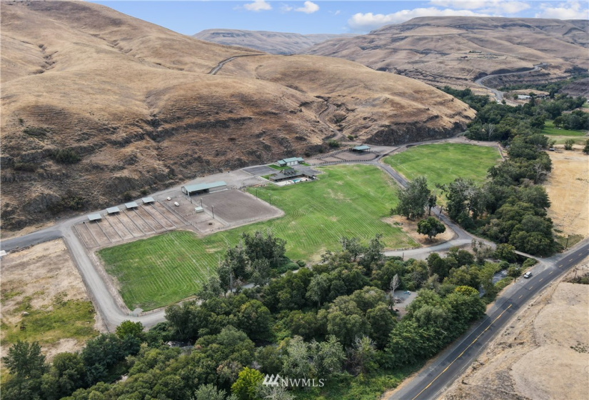 4031 Asotin Creek, Asotin, Washington 99402, ,Residential,For Sale,Asotin Creek,NWM1829072