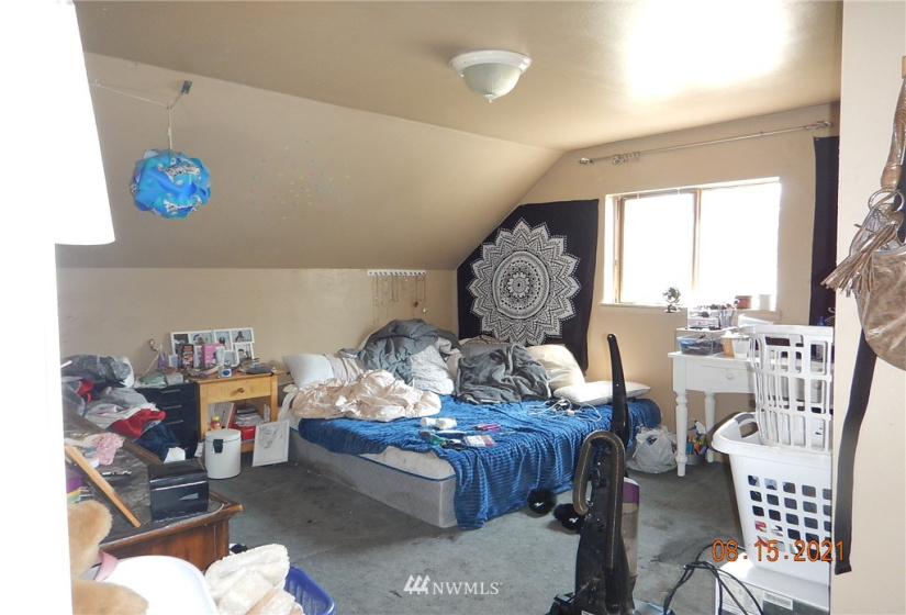 2122 Walnut, Everett, Washington 98201, 4 Bedrooms Bedrooms, ,2 BathroomsBathrooms,Residential,For Sale,Walnut,NWM1829157