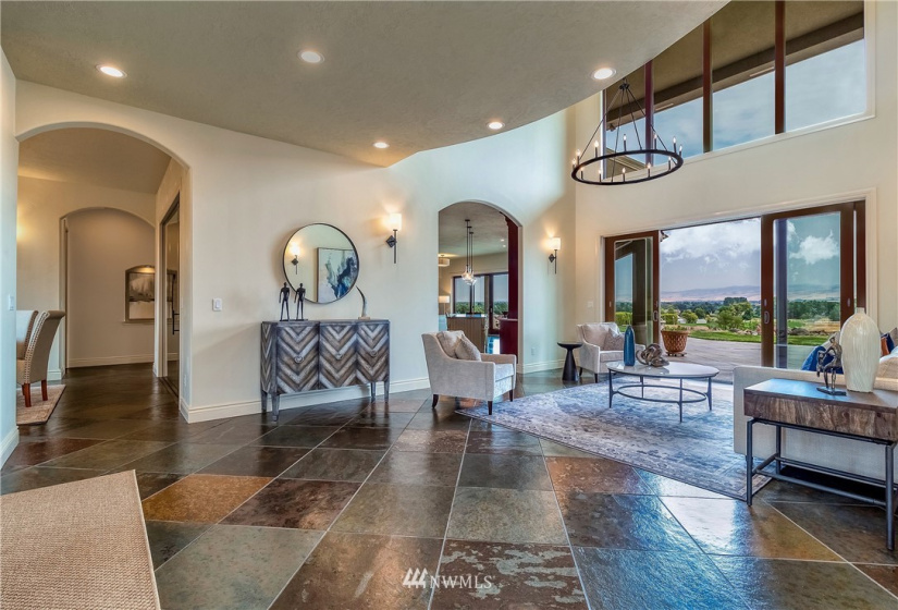 186 Brickwood Dr, Walla Walla, Washington 99362, 4 Bedrooms Bedrooms, ,4 BathroomsBathrooms,Residential,For Sale,Brickwood,Brickwood Dr,NWM1825363