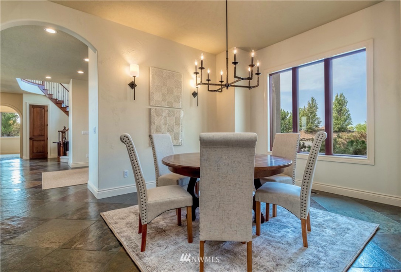 186 Brickwood Dr, Walla Walla, Washington 99362, 4 Bedrooms Bedrooms, ,4 BathroomsBathrooms,Residential,For Sale,Brickwood,Brickwood Dr,NWM1825363