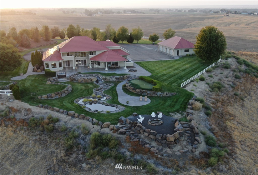 186 Brickwood Dr, Walla Walla, Washington 99362, 4 Bedrooms Bedrooms, ,4 BathroomsBathrooms,Residential,For Sale,Brickwood,Brickwood Dr,NWM1825363