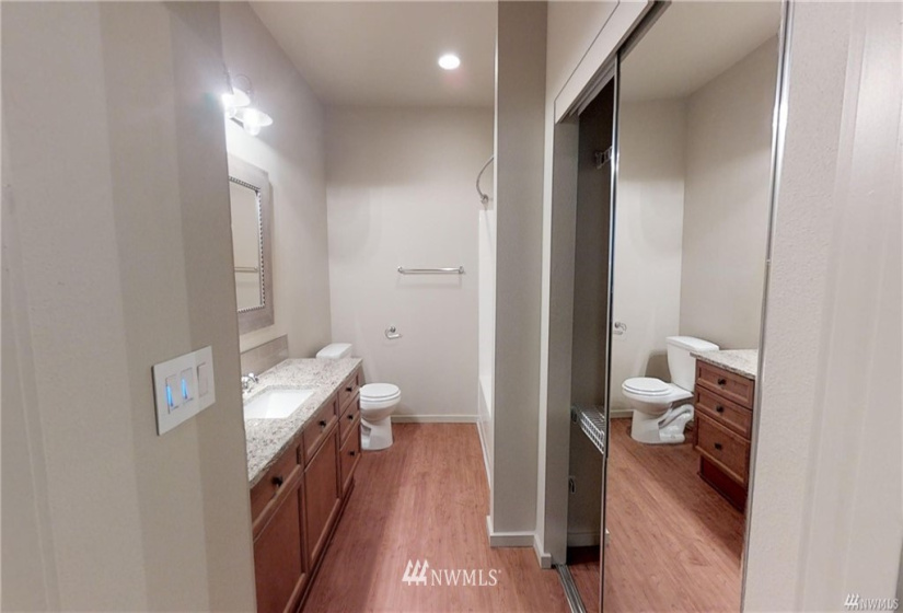 5264 121st, Vancouver, Washington 98682, ,Commercial Sale,For Sale,121st,NWM1828465