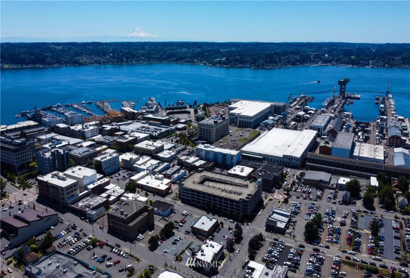 8165 8th st, Bremerton, Washington 98337, ,Commercial Sale,For Sale,8th st,NWM1828590