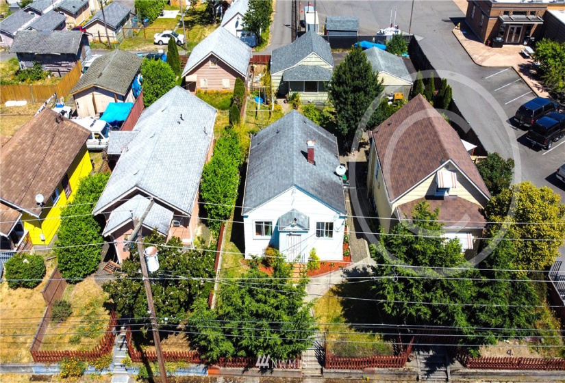 818 8th st, Bremerton, Washington 98337, ,Residential Income,For Sale,Lunds D Addn To Bremerton,8th st,NWM1828547