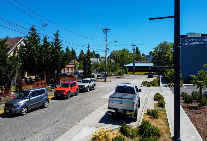 818 8th st, Bremerton, Washington 98337, ,Residential Income,For Sale,Lunds D Addn To Bremerton,8th st,NWM1828547