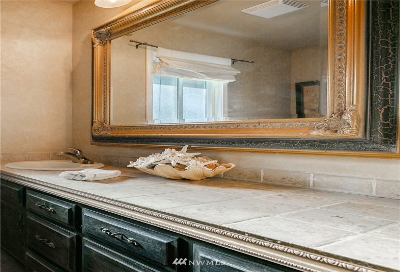 8403 Kickerville, Blaine, Washington 98230, 4 Bedrooms Bedrooms, ,2 BathroomsBathrooms,Residential,For Sale,Kickerville,NWM1829414