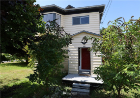 832 4th, Cosmopolis, Washington 98537, 4 Bedrooms Bedrooms, ,2 BathroomsBathrooms,Residential,For Sale,4th,NWM1828780