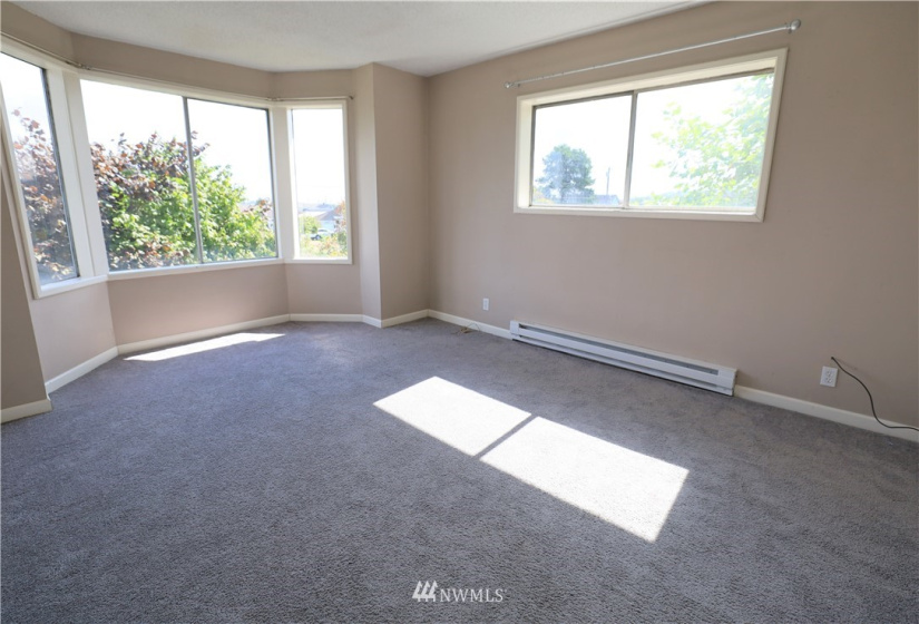 832 4th, Cosmopolis, Washington 98537, 4 Bedrooms Bedrooms, ,2 BathroomsBathrooms,Residential,For Sale,4th,NWM1828780