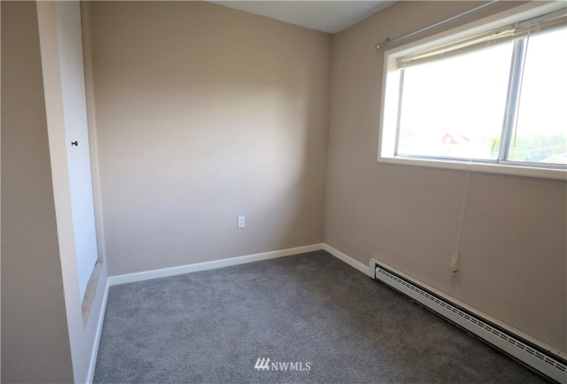 832 4th, Cosmopolis, Washington 98537, 4 Bedrooms Bedrooms, ,2 BathroomsBathrooms,Residential,For Sale,4th,NWM1828780