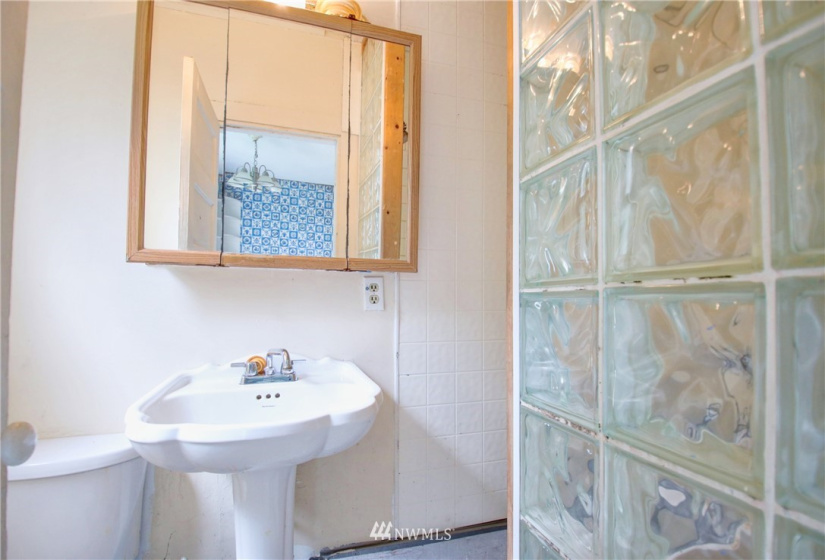 16603 West Kamb, Mount Vernon, Washington 98273, 4 Bedrooms Bedrooms, ,2 BathroomsBathrooms,Residential,For Sale,West Kamb,NWM1828991