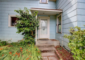 16603 West Kamb, Mount Vernon, Washington 98273, 4 Bedrooms Bedrooms, ,2 BathroomsBathrooms,Residential,For Sale,West Kamb,NWM1828991