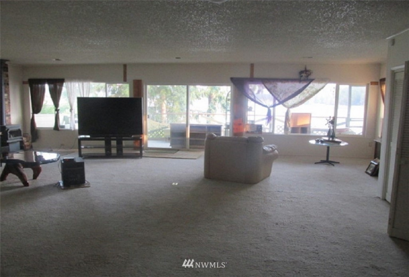 10103 Mariner, Olympia, Washington 98502, 2 Bedrooms Bedrooms, ,1 BathroomBathrooms,Residential,For Sale,Carlyon Beach Country Club,Mariner,NWM1829475