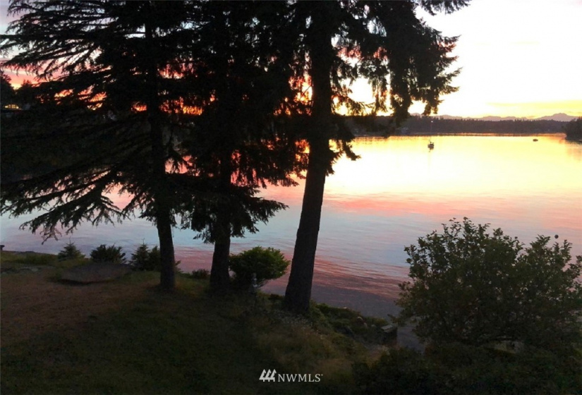 10103 Mariner, Olympia, Washington 98502, 2 Bedrooms Bedrooms, ,1 BathroomBathrooms,Residential,For Sale,Carlyon Beach Country Club,Mariner,NWM1829475