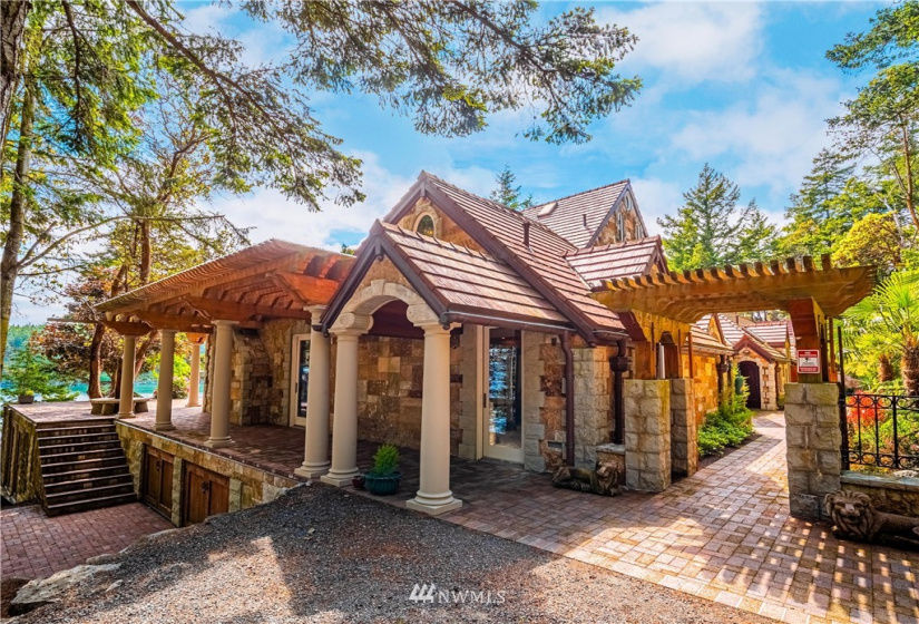 995 Deer Point, Orcas Island, Washington 98279, 5 Bedrooms Bedrooms, ,6 BathroomsBathrooms,Residential,For Sale,Deer Point,NWM1829211