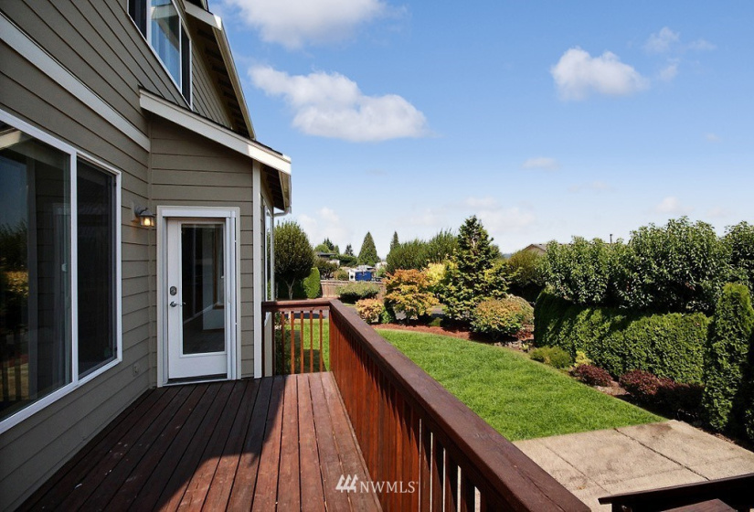 8303 69th, Puyallup, Washington 98371, 5 Bedrooms Bedrooms, ,2 BathroomsBathrooms,Residential,For Sale,Belmont Div Two,69th,NWM1830646