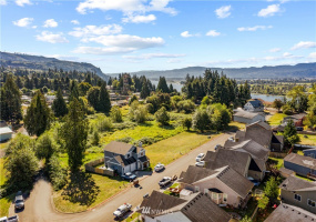 200 Glengate, Cathlamet, Washington 98612, ,Land,For Sale,Glengate,NWM1830391
