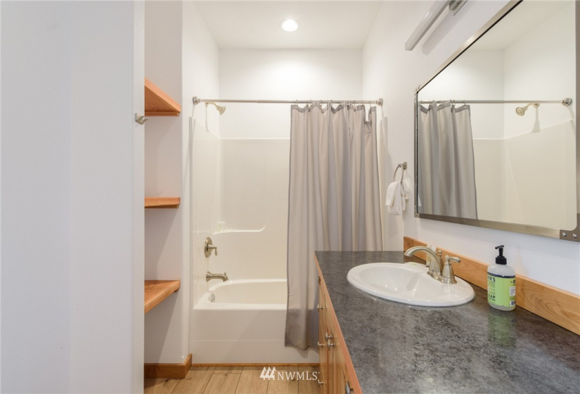 23119 Lake Wenatchee Hwy, Leavenworth, Washington 98826, 1 Bedroom Bedrooms, ,3 BathroomsBathrooms,Residential,For Sale,Lake Wenatchee Hwy,NWM1827353