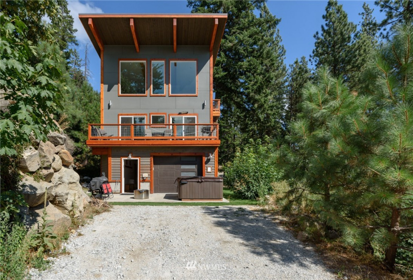 23119 Lake Wenatchee Hwy, Leavenworth, Washington 98826, 1 Bedroom Bedrooms, ,3 BathroomsBathrooms,Residential,For Sale,Lake Wenatchee Hwy,NWM1827353