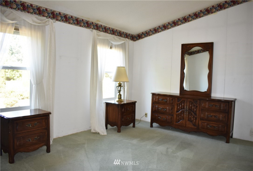 1427 100th, Everett, Washington 98204, 3 Bedrooms Bedrooms, ,1 BathroomBathrooms,Manufactured In Park,For Sale,100th,NWM1830923