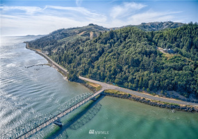 128 State Route 101, Chinook, Washington 98614, ,Land,For Sale,State Route 101,NWM1828927