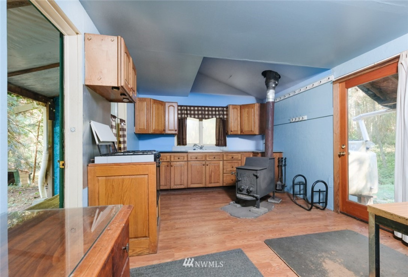 9107 Highway 20, Port Townsend, Washington 98368, ,Land,For Sale,Phillips Bay View Addition,Highway 20,NWM1809402