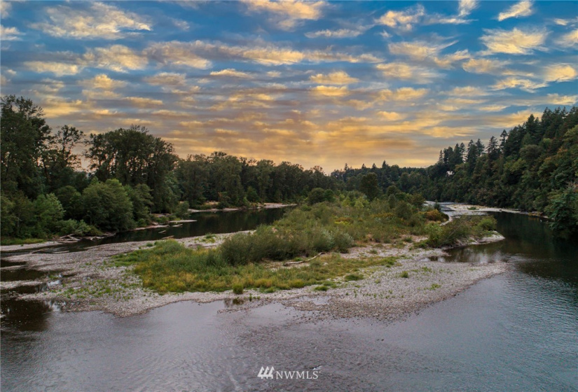 3807 Old Lewis River, Woodland, Washington 98674, 3 Bedrooms Bedrooms, ,2 BathroomsBathrooms,Residential,For Sale,Old Lewis River,NWM1830649