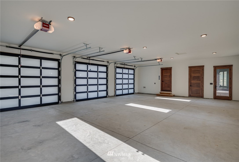 3807 Old Lewis River, Woodland, Washington 98674, 3 Bedrooms Bedrooms, ,2 BathroomsBathrooms,Residential,For Sale,Old Lewis River,NWM1830649